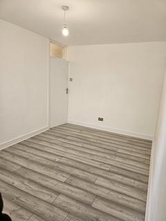 2 bedroom apartment for sale, Lady Margaret Road, Southall