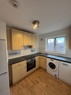 1 bedroom flat to rent, Brassey Road, West Hampstead, London NW6