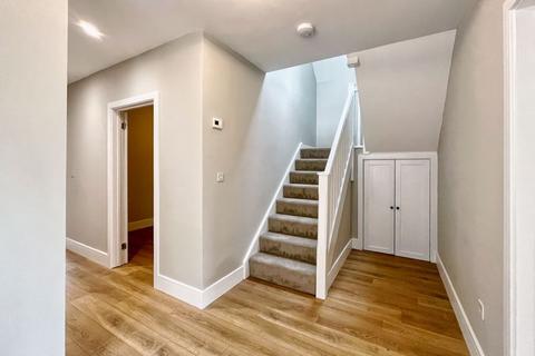 undefined, Dynevor Road, Neath, SA10 6TH