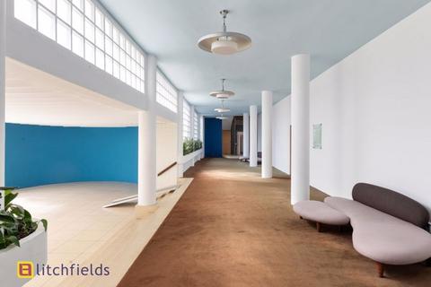undefined, North Hill, Highgate Village, London, N6