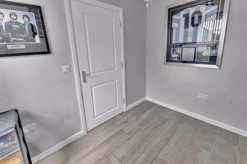 undefined, Fisher Drive, Heywood