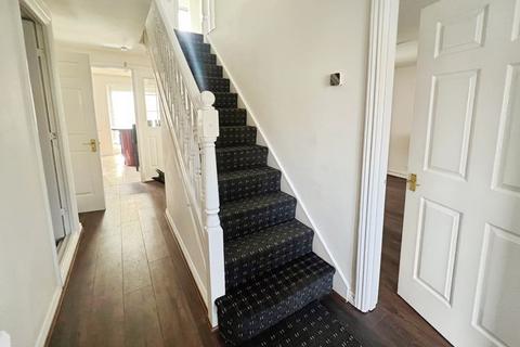 4 bedroom detached house to rent, Lune Road, Wigan