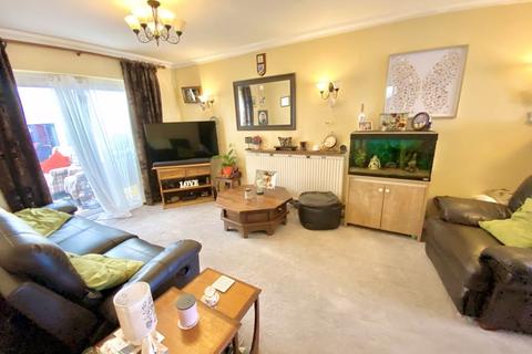 4 bedroom semi-detached house for sale, Frogmore, Fareham PO14