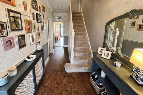 5 bedroom detached house for sale, Redcar Road, Smithills