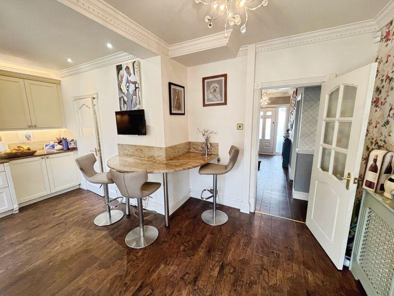 Breakfast room