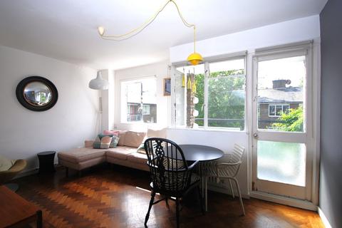 2 bedroom maisonette for sale, Hackford Rd, Oval SW9