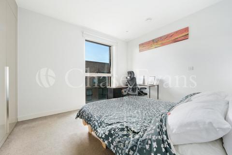 1 bedroom flat for sale, Capell Apartments, Victory Place, Elephant & Castle, London, SE17