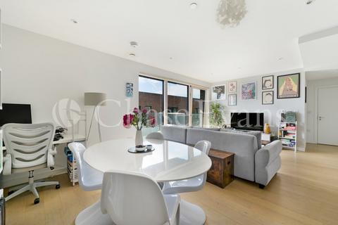1 bedroom flat for sale, Capell Apartments, Victory Place, Elephant & Castle, London, SE17