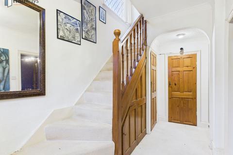 undefined, Coulsdon CR5