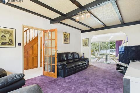 undefined, Coulsdon CR5