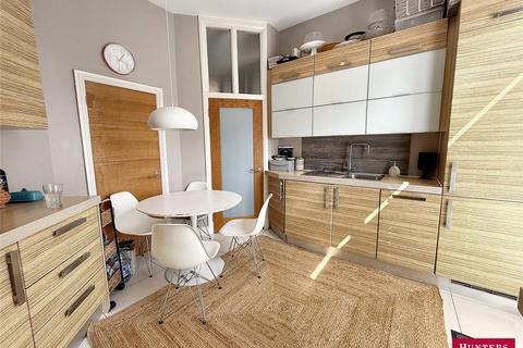3 bedroom duplex for sale, Station Road, New Barnet, Barnet, EN5