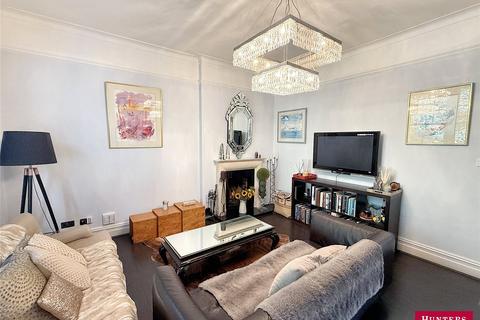3 bedroom duplex for sale, Station Road, New Barnet, Barnet, EN5