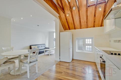 1 Ashcombe Gardens Flat 3