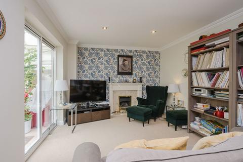 undefined, Falcon Wood, Leatherhead KT22
