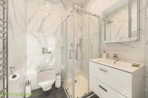 1 bedroom apartment to rent, High Street, London, SE25