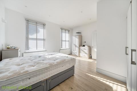 1 bedroom apartment to rent, High Street, London, SE25