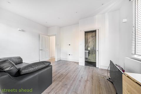 1 bedroom apartment to rent, High Street, London, SE25