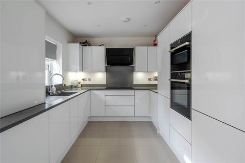 undefined, Meadow Brook, Milton Keynes MK17