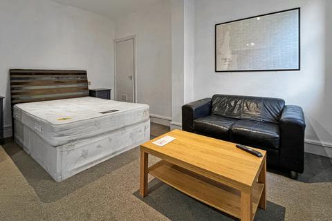 undefined, Cathedral Road, Cardiff, CF11