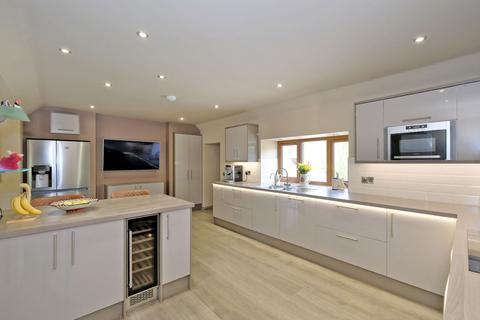 4 bedroom detached house for sale, Auchnagatt AB41