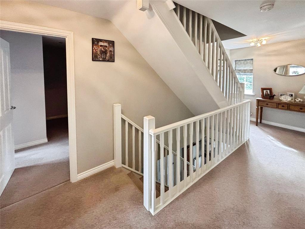 1st Floor Landing