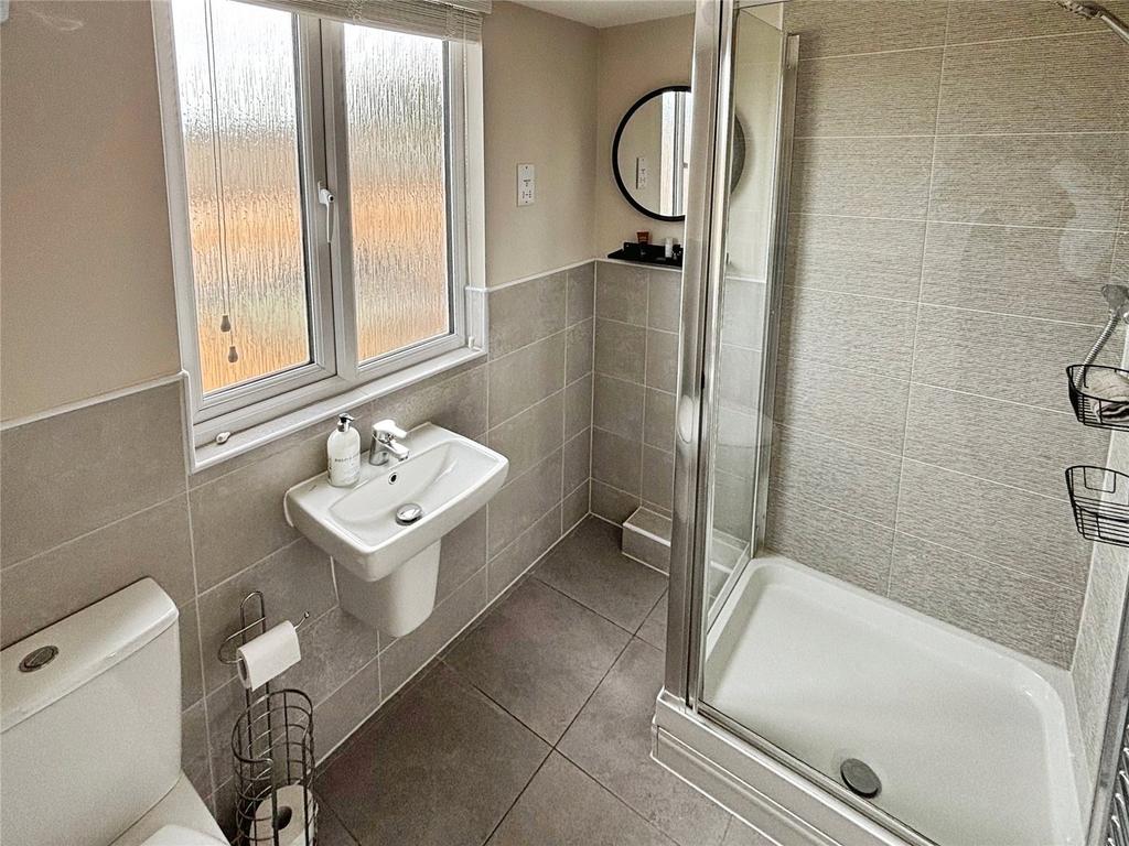 2nd Floor Shower