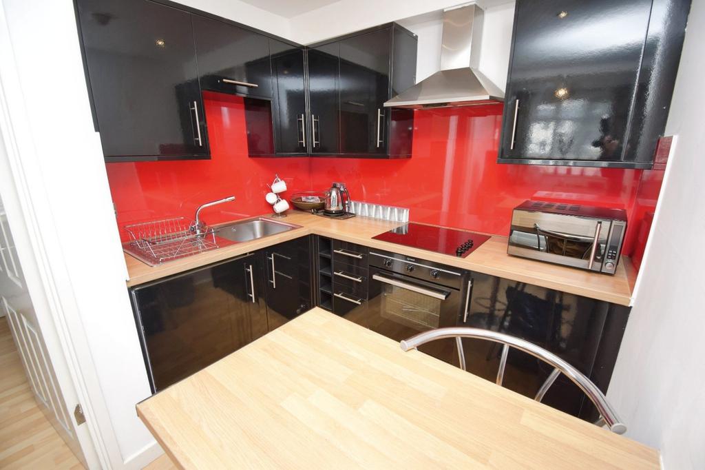 Living/Kitchen