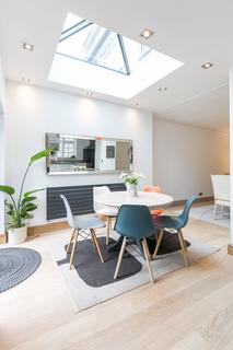 undefined, Hampstead Gardens, London NW11