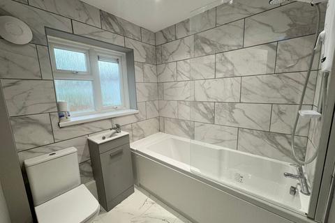 undefined, Oaklands, Chippenham, SN15 1RH