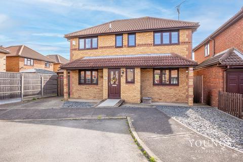 4 bedroom detached house for sale, Jarvis Road, Canvey Island, SS8