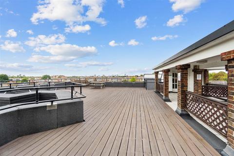 2 bedroom flat for sale, Nightingale Lane, SW12