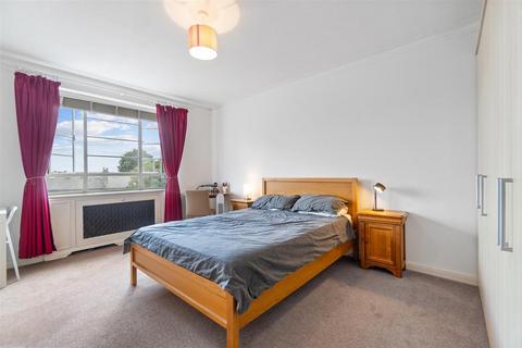 2 bedroom flat for sale, Nightingale Lane, SW12