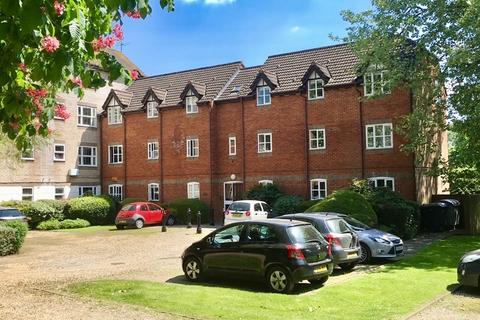 1 bedroom in a house share to rent, Rembrandt Way, Reading. RG1