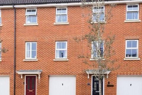 3 bedroom house for sale, Prospero Way, Swindon