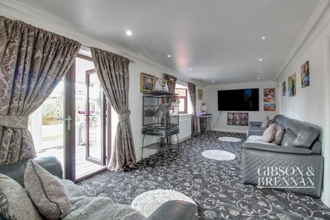 undefined, Elm Road, Basildon, SS13