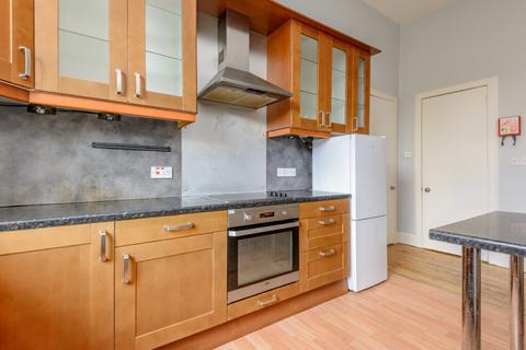 2 bedroom flat for sale, 33/8 Marchmont Crescent, Marchmont, EH9 1HQ