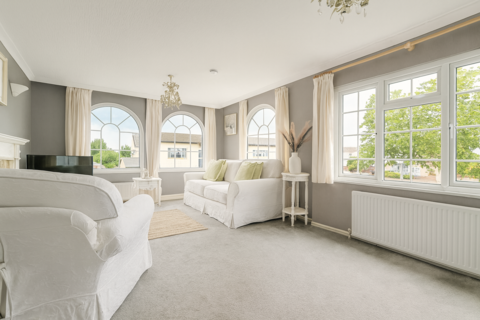 2 bedroom park home for sale, Golf Road, Deal CT14
