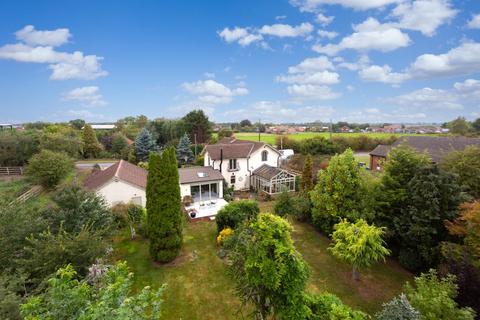 4 bedroom detached house for sale, Field Lane, Gowdall, Goole