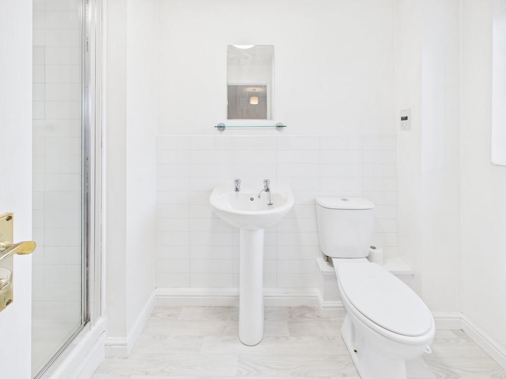 En-Suite Shower