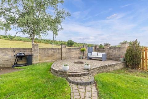 22 Heatherside, Baildon, Shipley, BD17 5LG