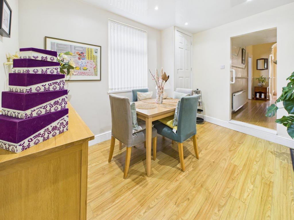 Breakfast Room