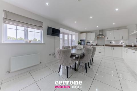 25 Faxfleet Street, Webheath, Redditch, B97 5BX