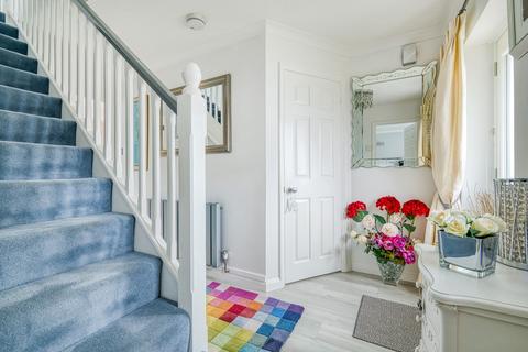 12 Farthing Combe, Axbridge, BS26 2DR