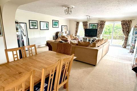 6 bedroom detached house for sale, Totnes Road, Newton Abbot TQ12