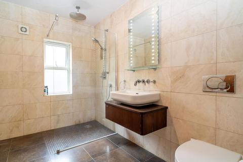 undefined, Scatterdells Lane, Kings Langley WD4