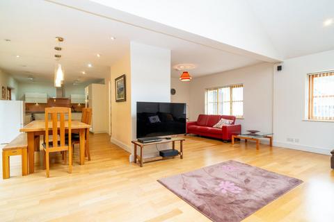 5 bedroom detached house for sale, Scatterdells Lane, Kings Langley WD4