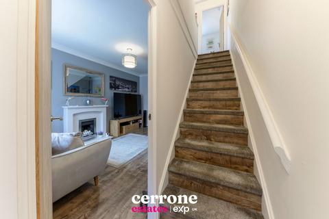 12 Abbey Close, Bromsgrove, B60 2RA