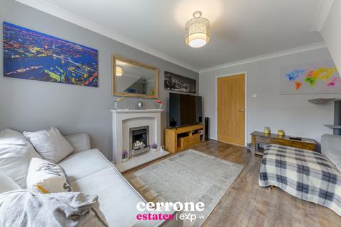 12 Abbey Close, Bromsgrove, B60 2RA