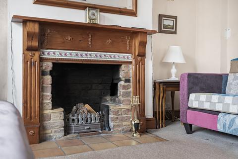 3 bedroom semi-detached house for sale, Ashtead Village