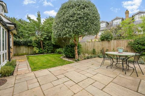 undefined, Cartwright Way, London, SW13